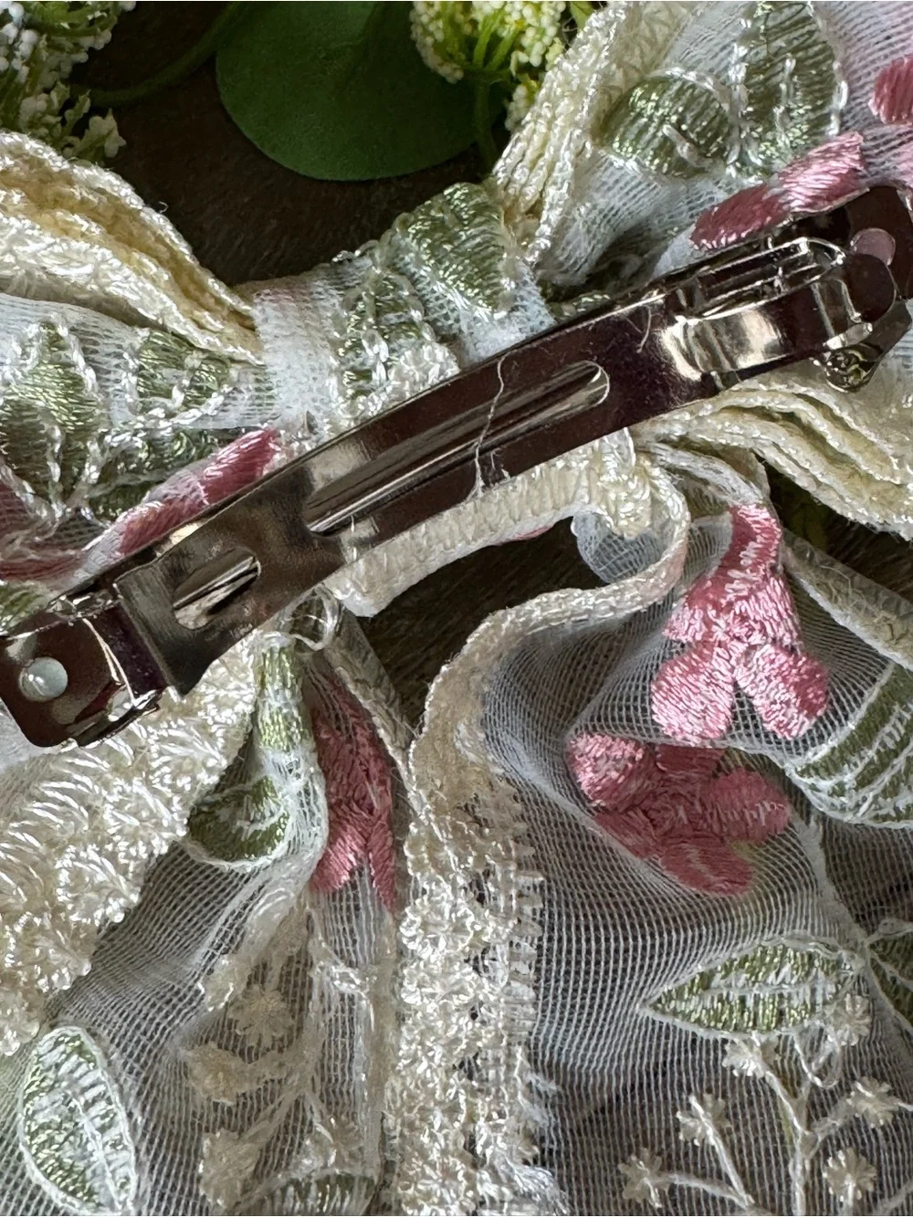 Lace Hair Bow Floral Embroidered  - Dusty Rose Pink on Cream